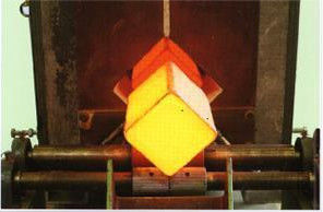 Grote metalen werkstukken Vinnige verwarmingsapparatuur Medium Frequency Induction Heating Diathermy Forging Equipment